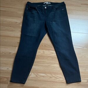 Women's Mid-Rise Skinny Jeans